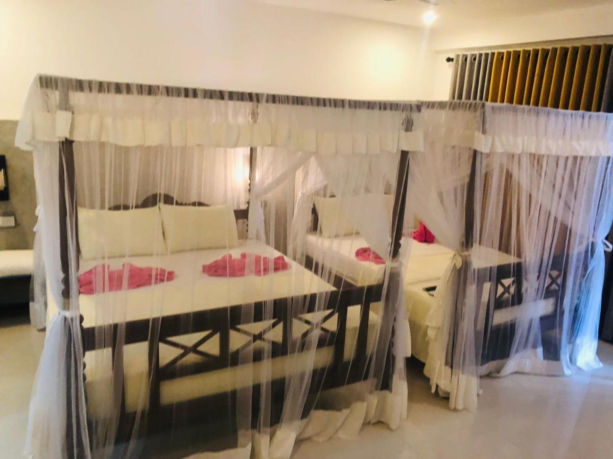 Paradise Hilltop Villa & Apartment Galle Buitenkant foto